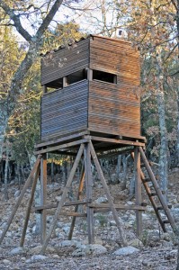 poste de chasse de la commanderie de peyrassol dans le domaine de chasse de Peyrassol en Provence